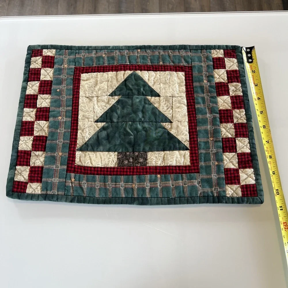 Vintage Quilted Tree Placemats Set of 2 Red‎ Green Plaid Farmhouse Holiday